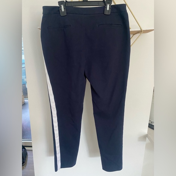 Tommy Hilfiger pants - Picture 3 of 4